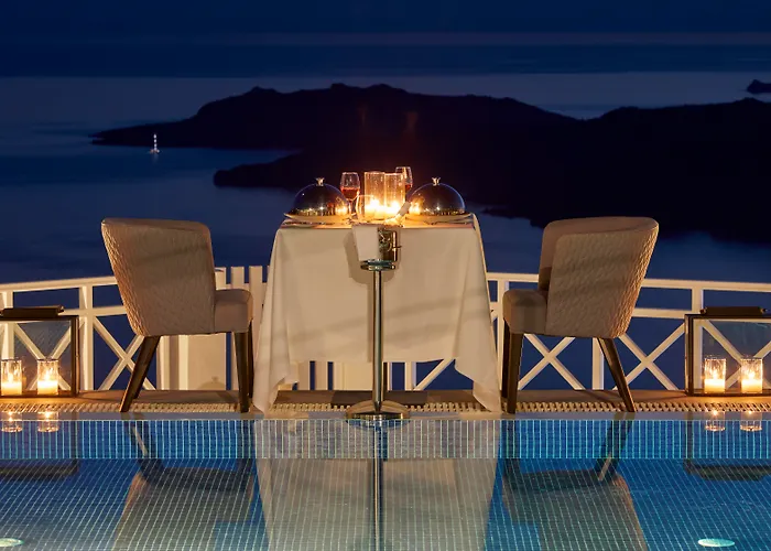 Petit Palace Suites (Adults Only)